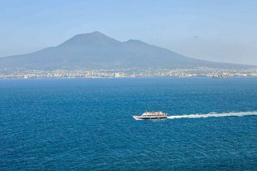 From Sorrento: Positano and Amalfi Day Cruise - Positano in a two-hour window