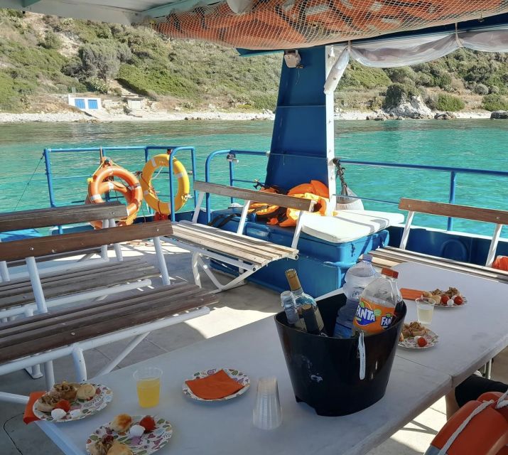 From Tropea: Capo Vaticano boat tour with snorkel & aperitif - Snacks, drinks, music, and the boat-party mood