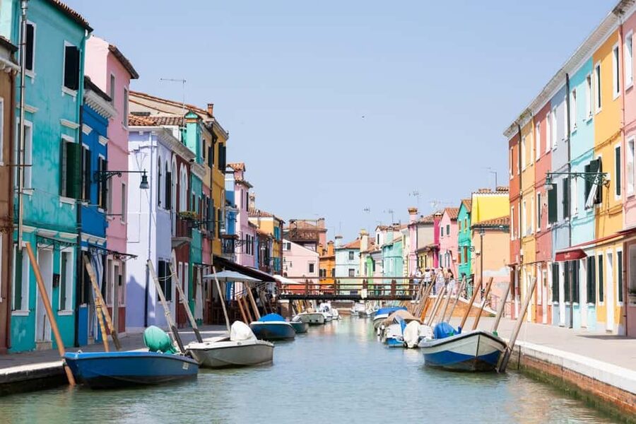 From Venice: Murano and Burano Half-Day Island Tour by Boat - How much time do you really get?