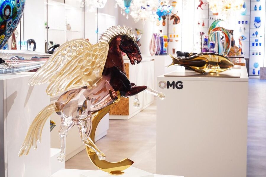 Glass Blowing Show Visit Murano Glass Factory & Showroom OMG - The small glass horse and solid-glass modeling