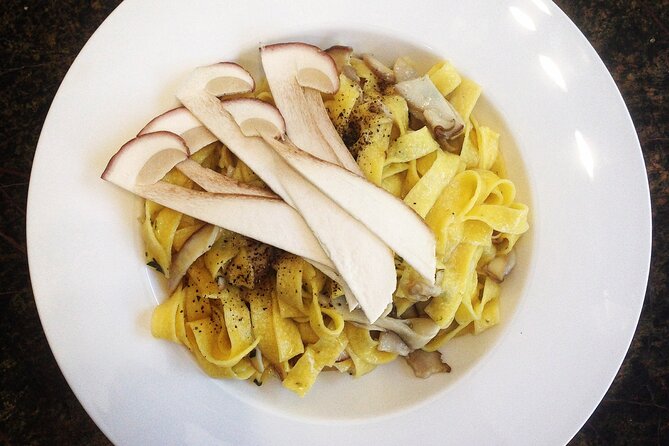 Gnocchi, Pasta, Tiramisù and Wine Class - Shaping gnocchi and finishing the truffle sauce