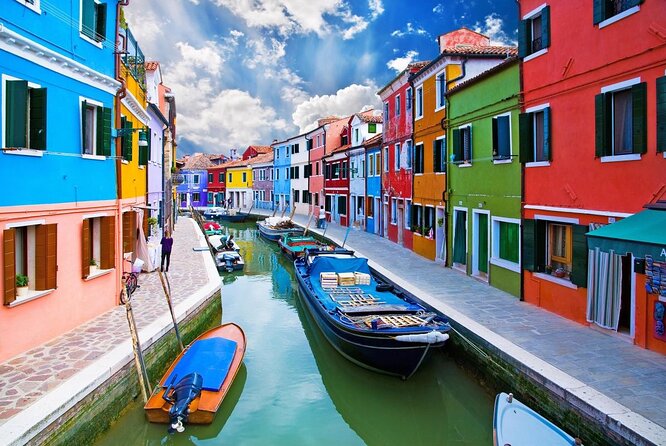 Half Day Murano and Burano Island Tour by Private Boat - Meeting near San Marco and setting out by boat