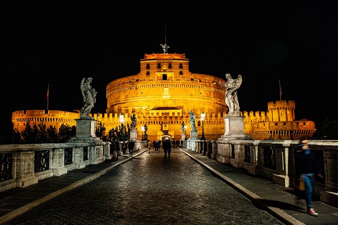 Haunted Rome Ghost Tour - The Original - Narrow streets and the pleasure of getting slightly lost