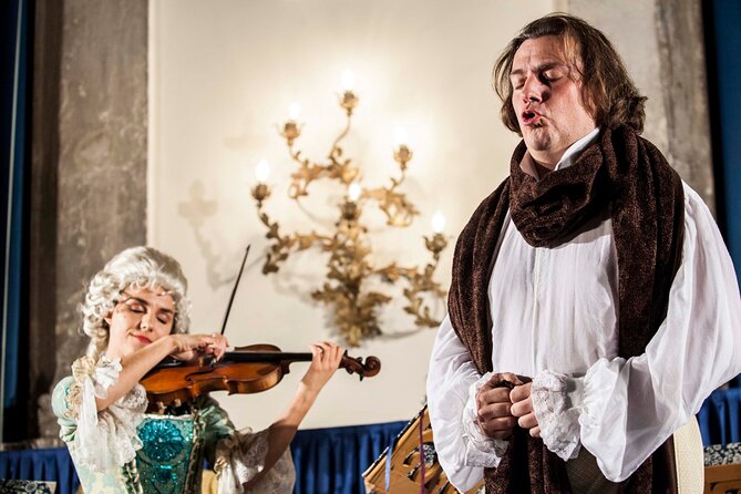 I Musici Veneziani Vivaldi's Four Seasons and Tenor arias - Costumes, humor, and the tourist question