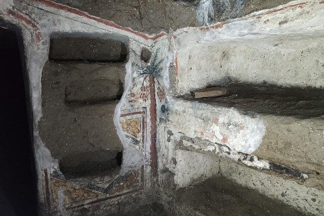 Jewish Ghetto and Synagogues with Jewish Roman Guide 3 Hours - What the personal stories add