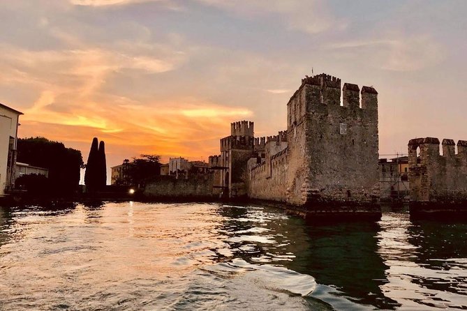 Lake Garda Mini Cruise: Sirmione Peninsula - The Grotte di Catullo and Jamaica Beach