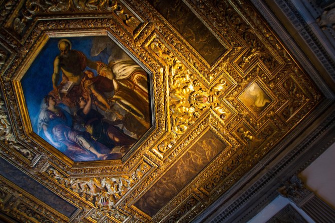 Legendary Venice: Doge's Palace, St Mark's & VIP Terrace Access - The guides make or break the visit