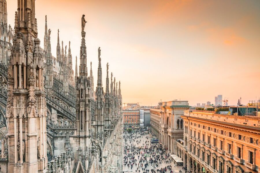 Milan: Cathedral and Duomo's Terraces Entrance Ticket - A smaller church at St. Gottardo in Corte