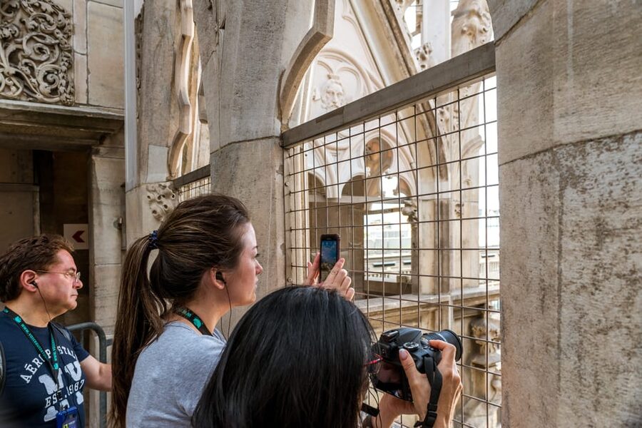 Milan Cathedral: Duomo Terraces Ticket (No Church Access) - Finding the entrance and handling the visit