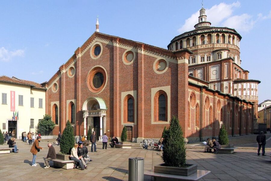 Milan: Guided Walking Tour with Duomo and the Last Supper - The walking level and pace