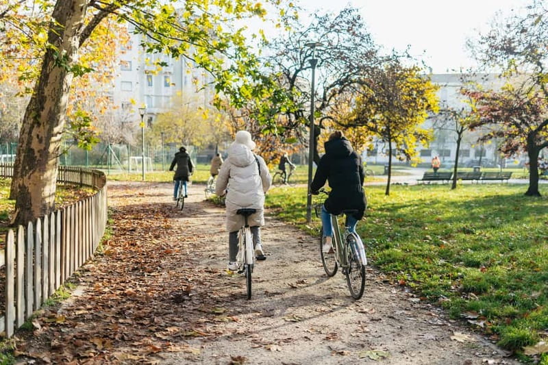 Milan: Hidden Gems Guided Bike Tour - The guide makes or breaks the ride