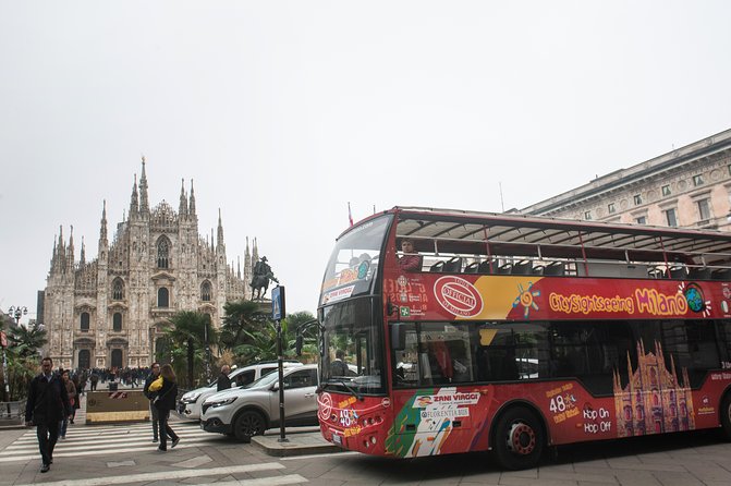 Milan Hop-On Hop-Off Bus Tour with Four Routes - Red Line: Duomo, La Scala, and Castello