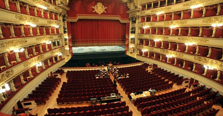 Milan: La Scala Theater & Museum Guided Experience - Why La Scala is worth an hour of your Milan day