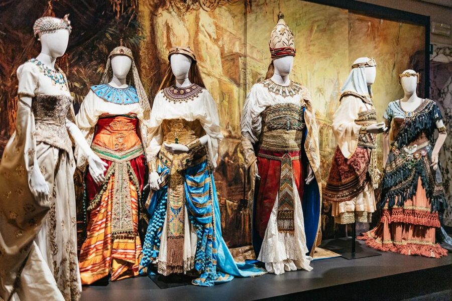 Milan: "Museo Teatrale Alla Scala" Guided Tour - Who should book this La Scala tour?
