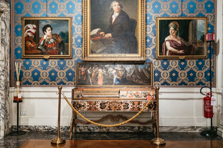 Milan: "Museo Teatrale Alla Scala" Guided Tour - Meeting the performers through objects in the museum