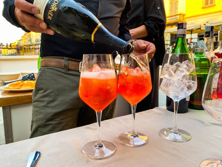 Milan: Navigli District Canal Boat Tour with Aperitivo - Darsena di Milano and Naviglio Pavese
