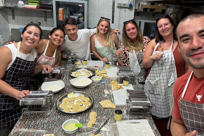 Milan: Pasta and Tiramisu Small Group Cooking Class with Wine - What the three hours feel like