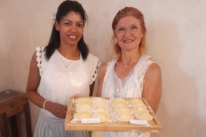 Milan: Pasta and Tiramisu Small Group Cooking Class with Wine - Fettuccine, ravioli, and sauces