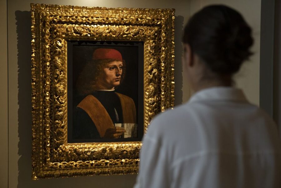 Milan: Pinacoteca Ambrosiana & da Vinci Codex Exhibition - The Ambrosiana collections: more than a picture gallery
