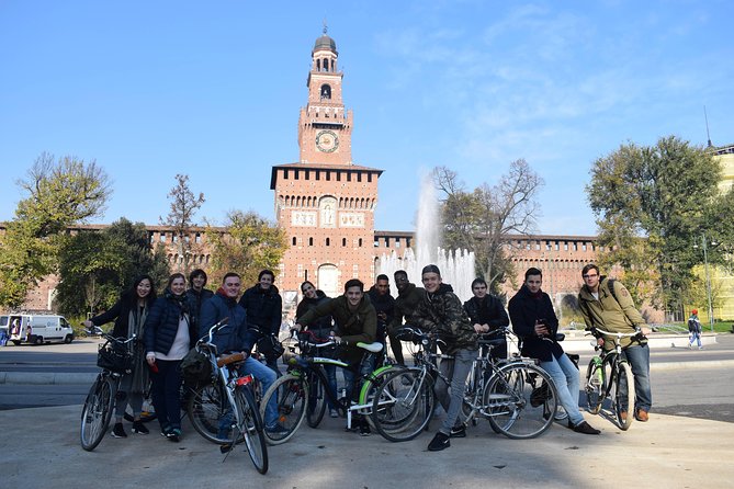 Milan's Hidden Gems: Unique Bike Tour (ENG, NL) - Bosco Verticale starts the modern Milan story