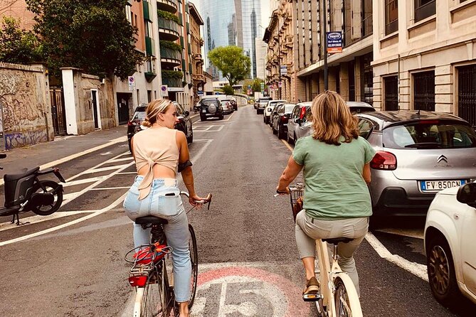 Milan's Hidden Gems: Unique Bike Tour (ENG, NL) - Sforza Castle connects the city to its grand past