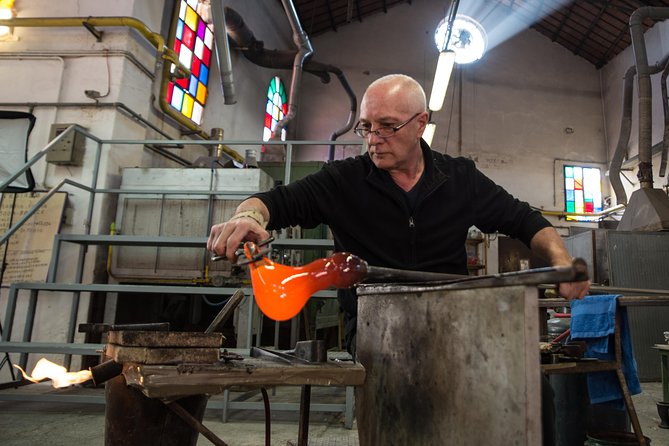Murano Glass Experience With a Visit to a Burano Lace Island - The lagoon crossing gives Venice a wider frame