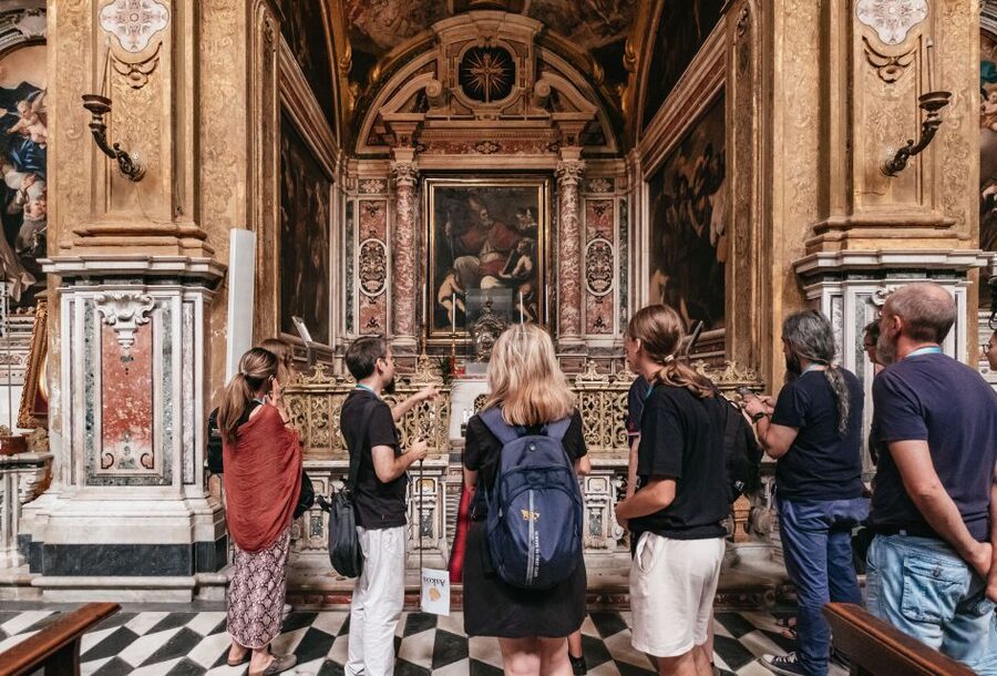 Naples: Downtown Tour with Veiled Christ & St Clare Tickets - San Lorenzo and Piazza San Gaetano add older layers