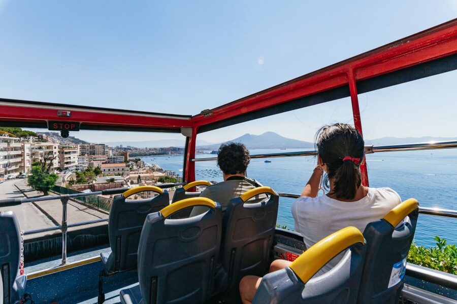 Naples: Hop-on Hop-off Bus Tour 24-Hour Ticket - Two bus routes, two faces of Naples