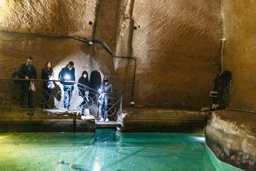 Naples: Naples Underground Entry Ticket and Guided Tour - English guides, group size, and hearing the stories