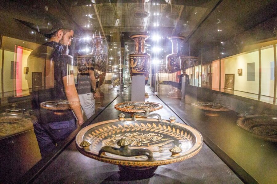 Naples: National Archaeological Museum Ticket & Audio App - Pompeii and Herculaneum’s everyday objects