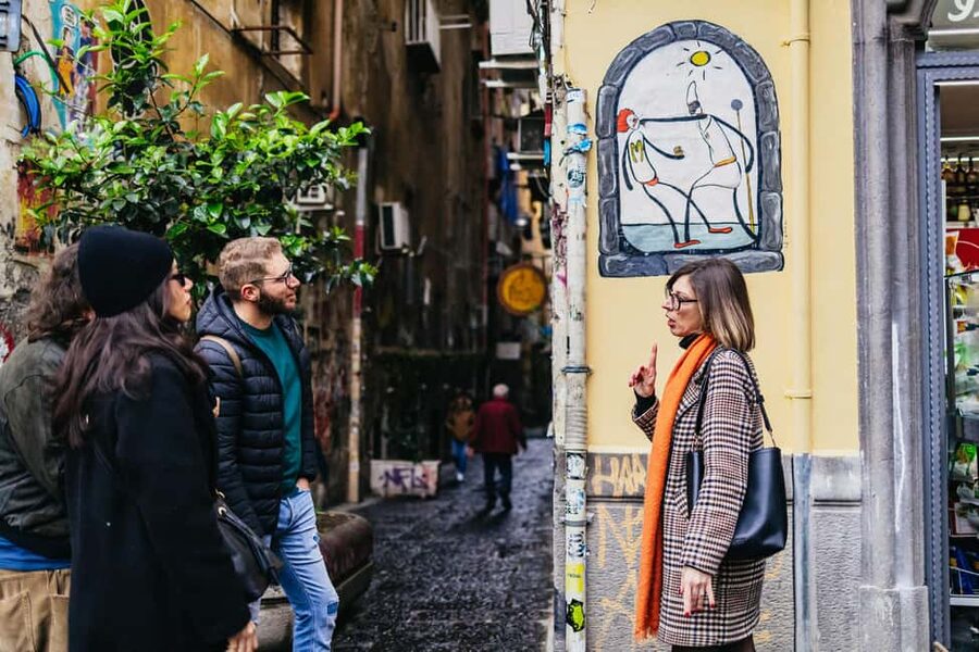 Naples: Old Town Guided Walking Tour - San Domenico Maggiore and Spaccanapoli