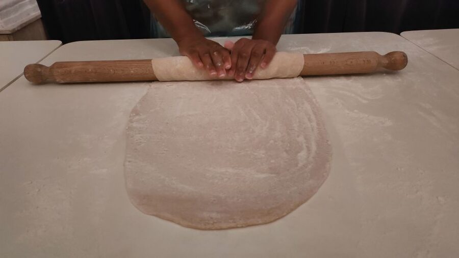 Naples: Pasta Making Class with Starter and Drink - A cooking class in the heart of old Naples