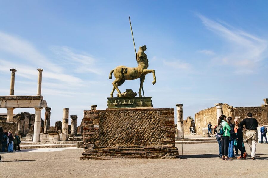Naples: Pompeii and Mt. Vesuvius with Lunch and Wine Tasting - What the $141.27 price really covers