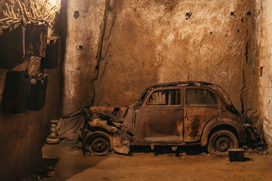Naples: The Bourbon Tunnel Guided Tour with Entrance Ticket - Timing, group size, and value at $12