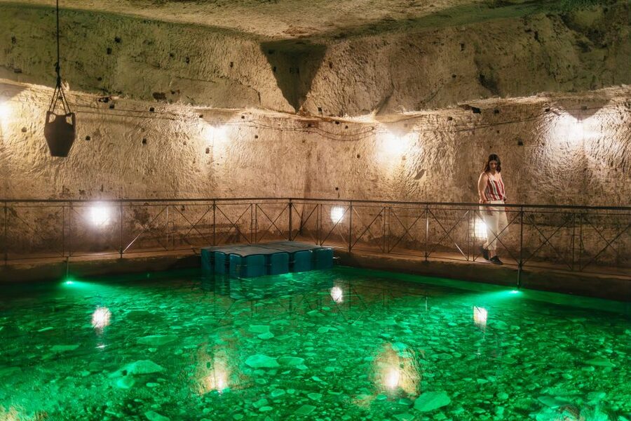 Naples: The Bourbon Tunnel Guided Tour with Entrance Ticket - Starting below Palazzo Serra di Cassano