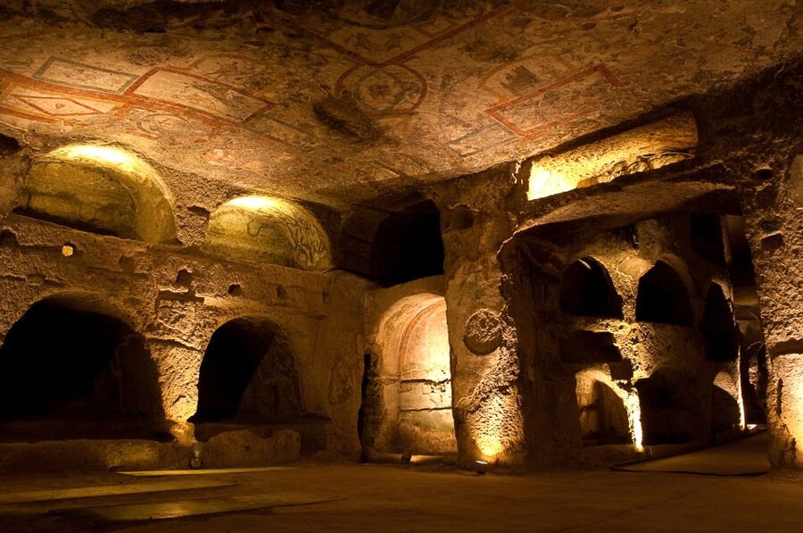 Naples: The Holy Mile 3-Hour Guided Tour - Why the Holy Mile shows you another Naples