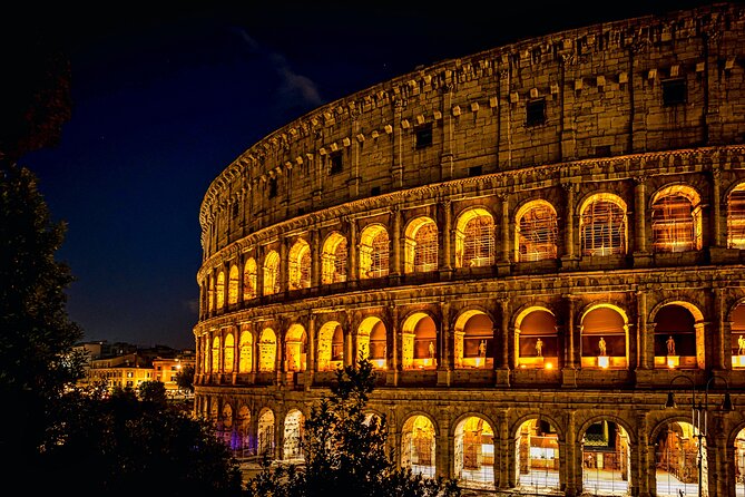 Night Tour of Rome with Local Pizza Dinner and Gelato Experience - The Pantheon and Piazza Navona
