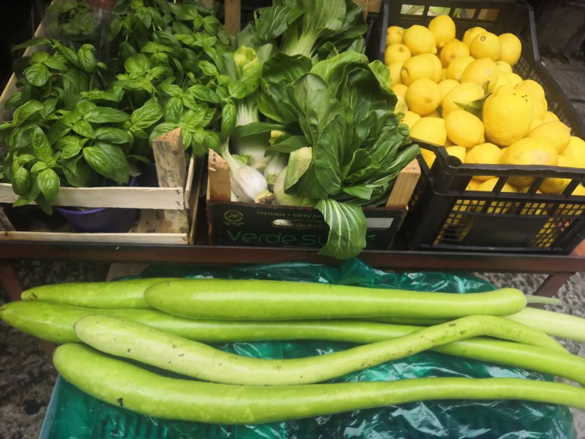 Palermo: Street Food Walking Tour with Local Guide & Tasting - What you actually eat in 2.5 hours