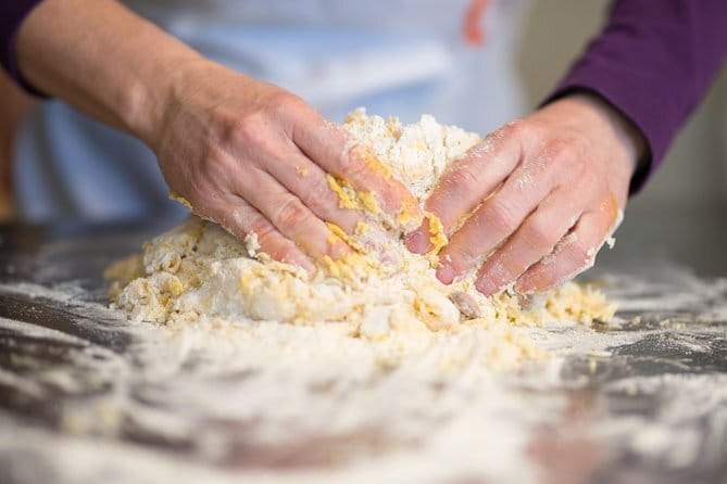 Pasta Cooking Class: Mastering Nonna's Recipes - Hygiene and comfort in the cooking room