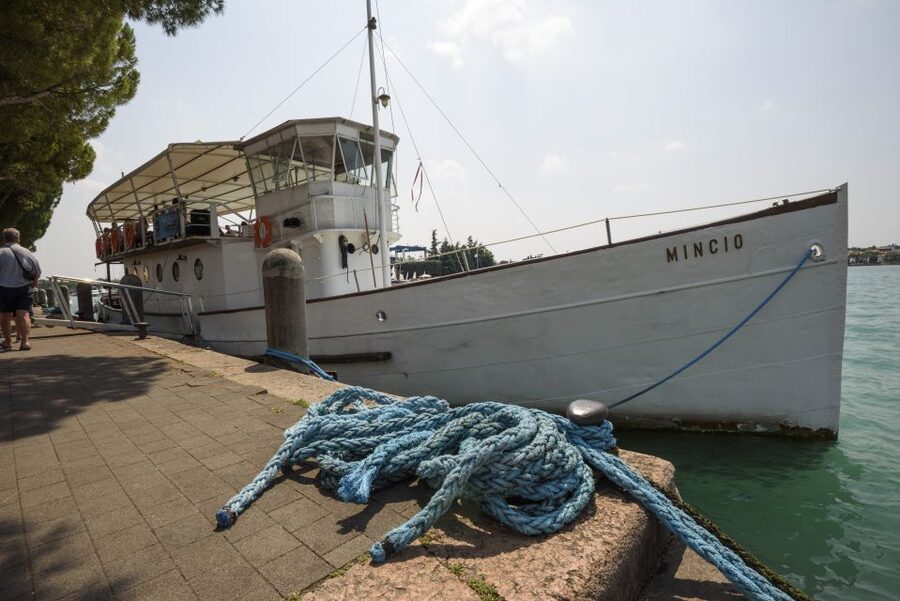 Peschiera: Half-Day Lake Garda Cruise with Lunch - Lazise, Rocca di Garda, and the first views