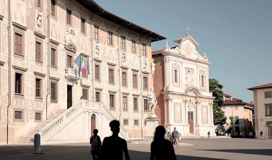 Pisa: Half-Day Afternoon Tour from Florence - Guided option or coach only?
