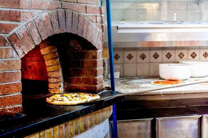 Pizza Cooking Class - Second lesson: making and topping your pizza
