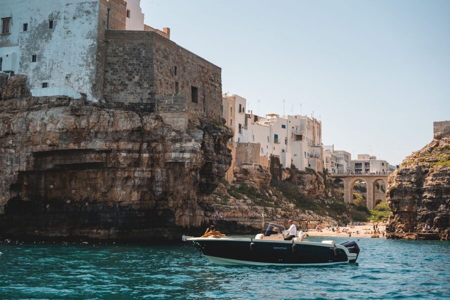 Polignano a Mare: Boat Cruise to Scenic Caves with Prosecco - The viewpoint and the long stop at Grotta Palazzese
