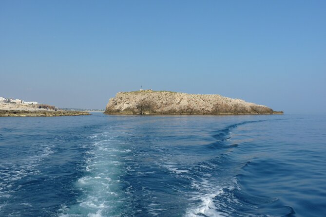 Polignano a Mare boat tour emotions, caves, diving and appetizers - Setting out from San Vito near Polignano