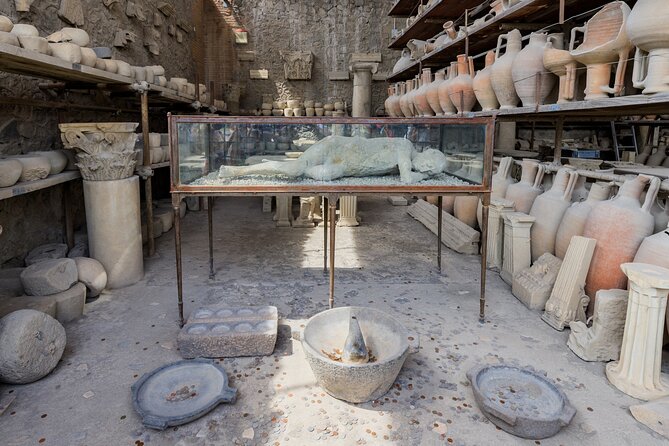 Pompeii and Mount Vesuvius Day Trip from Rome with Pizza Lunch - Practical advice for a smoother day