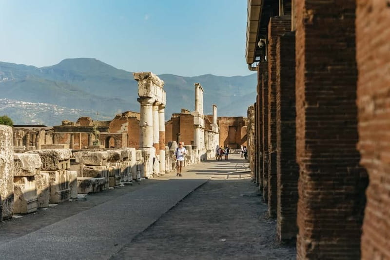 Pompeii: Archaeological Park Tour with Ticket on request - Staying longer after the guided walk