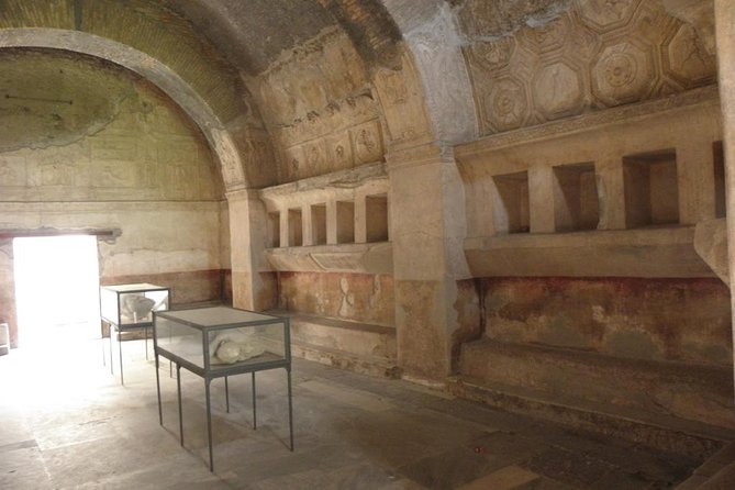 Pompeii Express Guided Tour by Train from Sorrento - A few ways to avoid problems