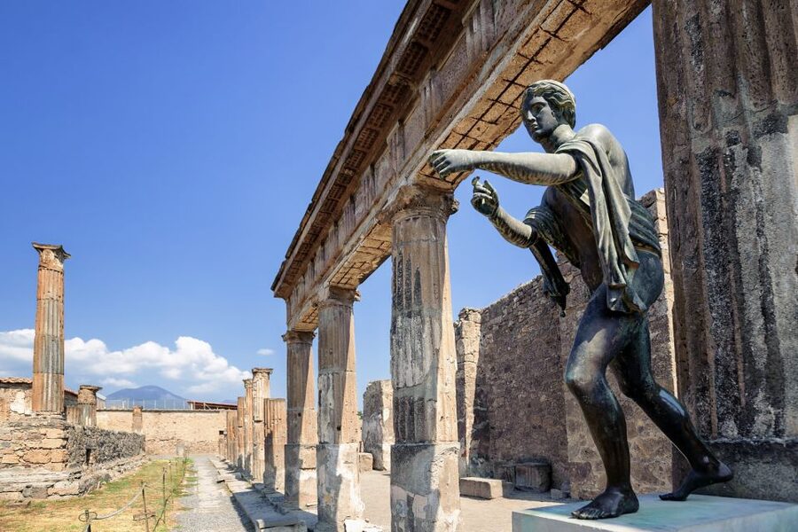 Pompeii: Guided Walking Tour with Entrance Ticket - What the eruption adds to the experience