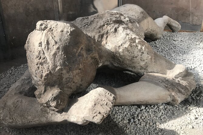 Pompeii Private Tour with an Archaeologist and Skip The Line - 3 hours - Pompeii’s main street and archaeological deposits