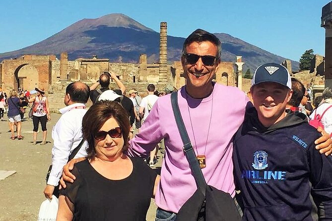 Pompeii private tour with an Official Guide - Meeting at Piazza Esedra in Pompei